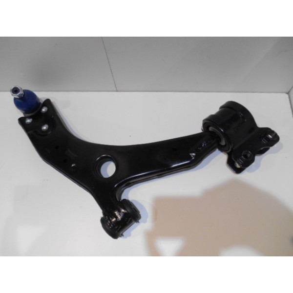 TRIANGLE DE SUSPENSION DROIT FORD FOCUS FORD C-MAX