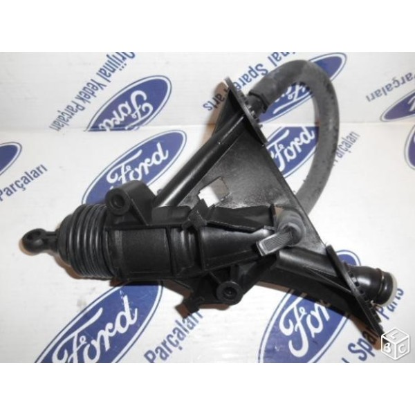 EMETTEUR - POMPE  D'EMBRAYAGE FORD TRANSIT