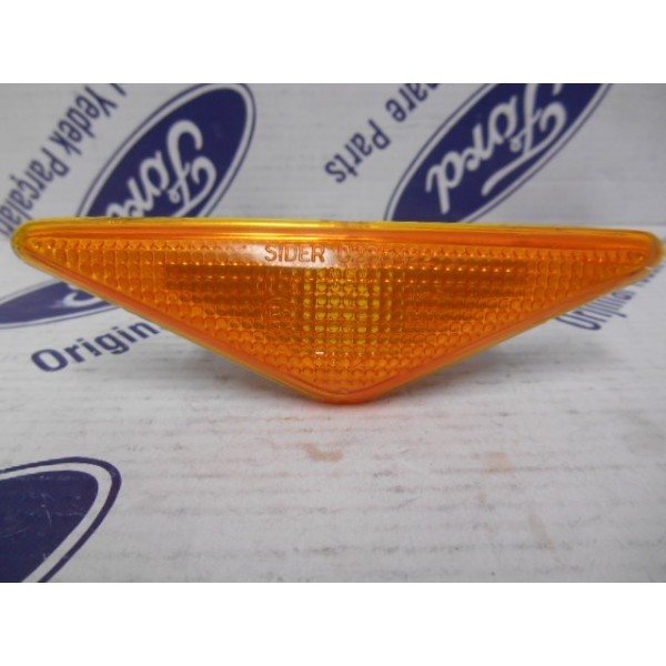 CLIGNOTANT LATERAL ORANGE  FORD FOCUS