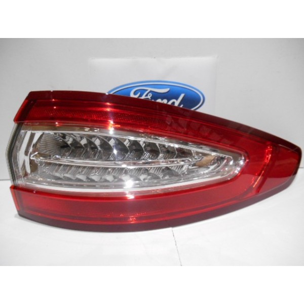 Lanterne Feu de STOP Arrière Extérieur Coté Droite FORD MONDEO