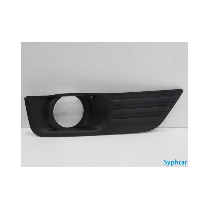 Support Enjoliveur Anti Brouillard Avant Coté Droit FORD FOCUS II