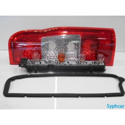 FEU / PHARE DE STOP ARRIERE DROIT FORD TRANSIT